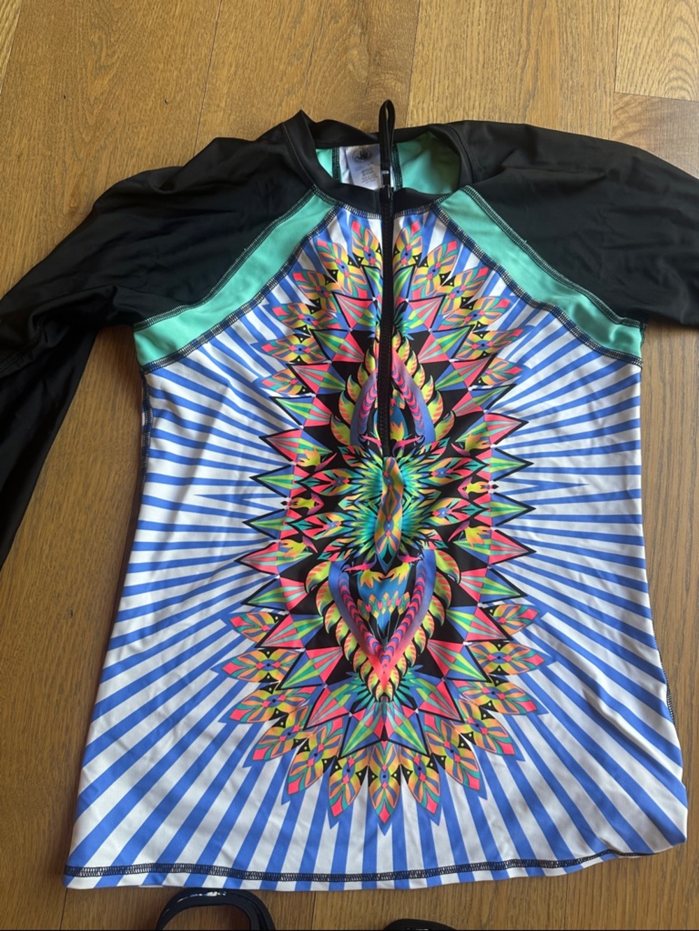 Body Glove Multicolor Rashguard Set - Picture 6 of 14